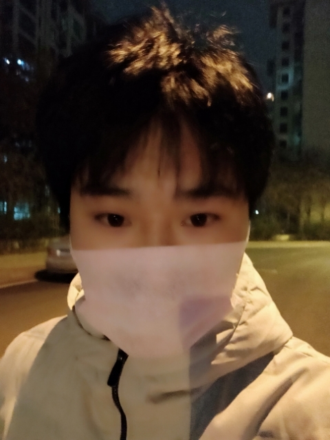 偏丶执的第一张照片--兰州相亲服务中心