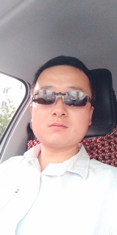 痛苦的单身狗的第一张照片--兰州相亲服务中心