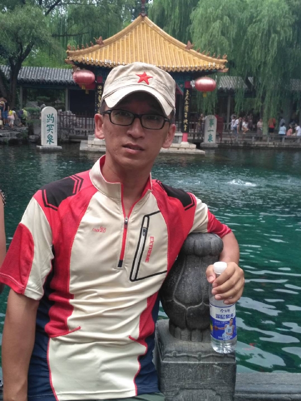 晓峰的第二张照片--兰州相亲服务中心