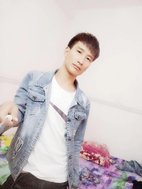 心好痛的第一张照片--兰州相亲服务中心