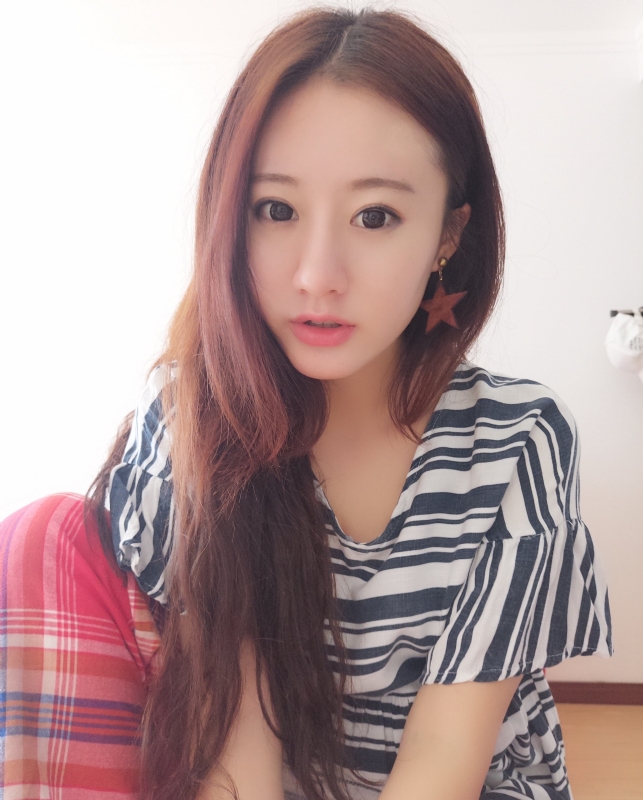 妮妮的第二张照片--兰州相亲服务中心