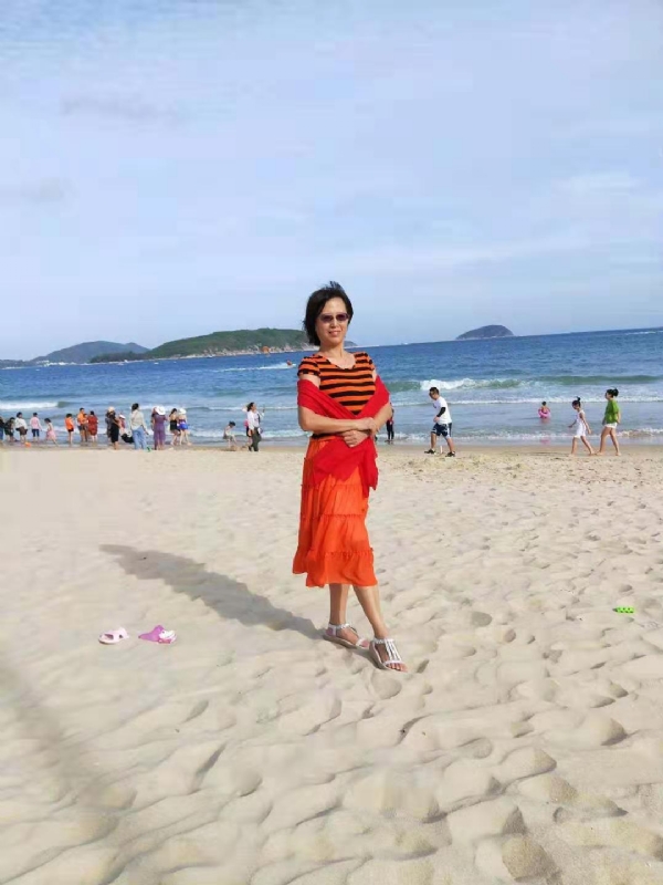 ruwu的第一张照片--兰州相亲服务中心