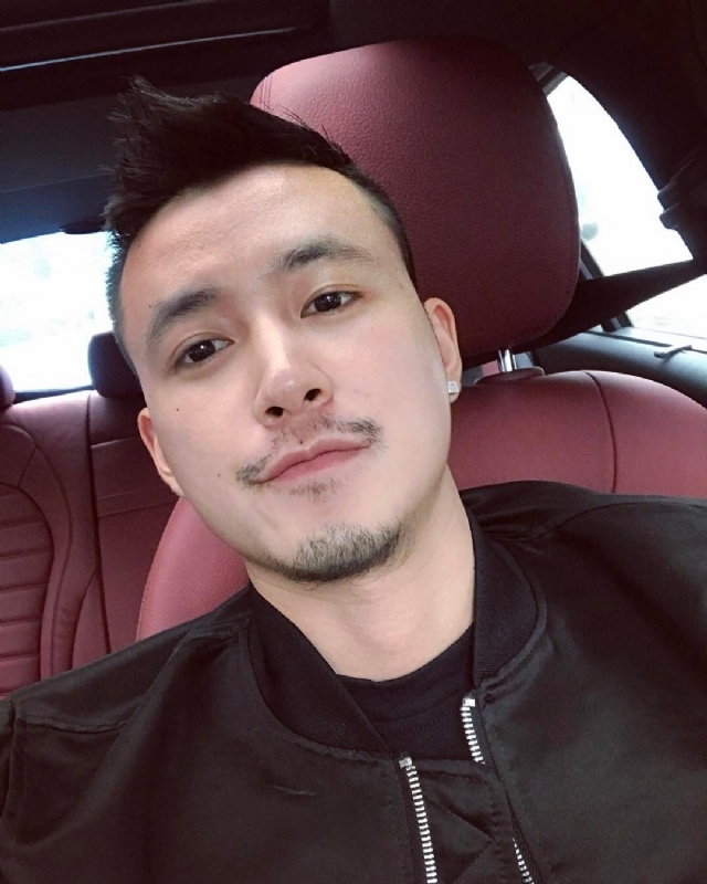 隆刘的第二张照片--兰州相亲服务中心