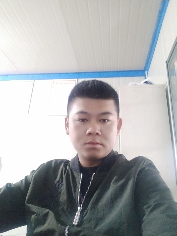 少校的第一张照片--兰州相亲服务中心