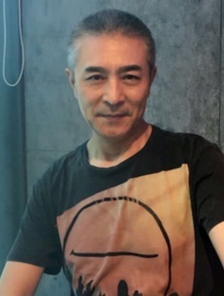 拥抱明天的第一张照片--兰州相亲服务中心