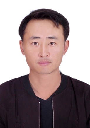 淡漠痕的第二张照片--兰州相亲服务中心