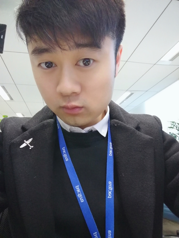 择一爱与被爱的第一张照片--兰州相亲服务中心