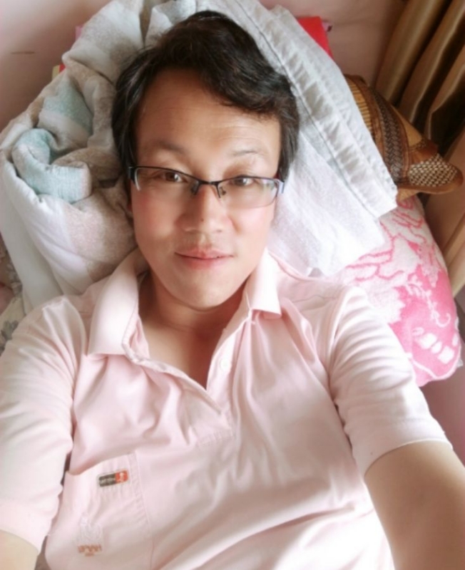 一吻天荒的第一张照片--兰州相亲服务中心