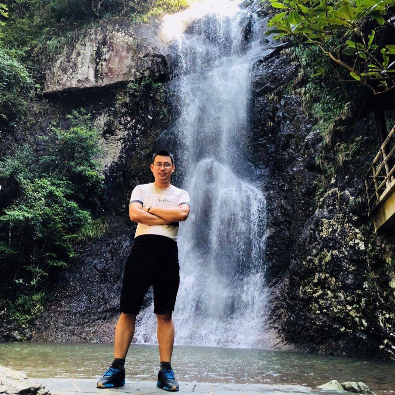 宁静致远的第一张照片--兰州相亲服务中心