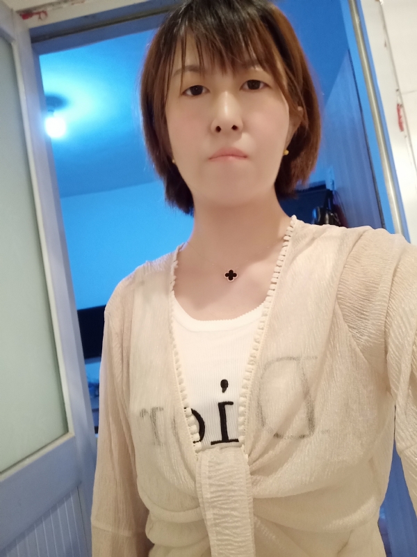 芬儿的第三张照片--兰州相亲服务中心