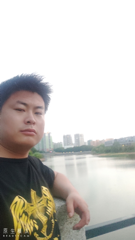 小海的第二张照片--兰州相亲服务中心