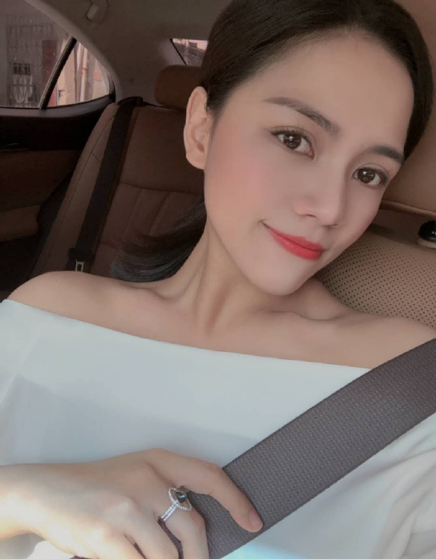 Anna安娜的第一张照片--兰州相亲服务中心