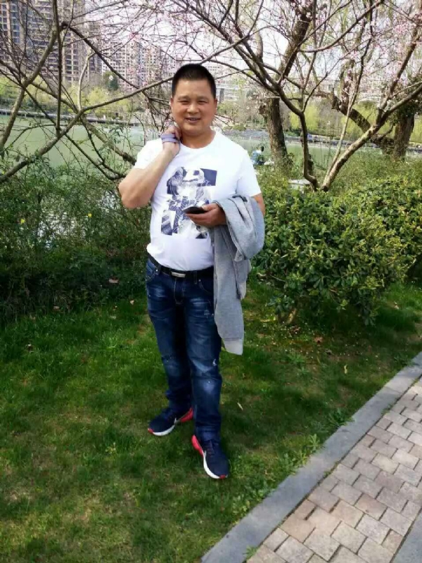 纯爷们的第二张照片--兰州相亲服务中心