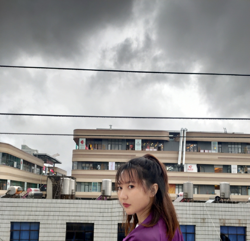 李家小姐的第二张照片--兰州相亲服务中心