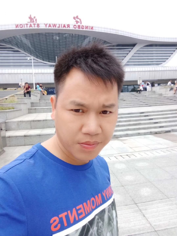 笑对人生的第一张照片--兰州相亲服务中心