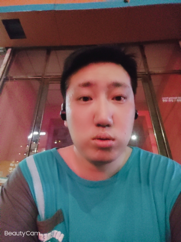 夜月星辰的第一张照片--兰州相亲服务中心