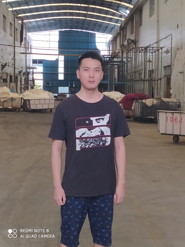 六月雨的第一张照片--兰州相亲服务中心