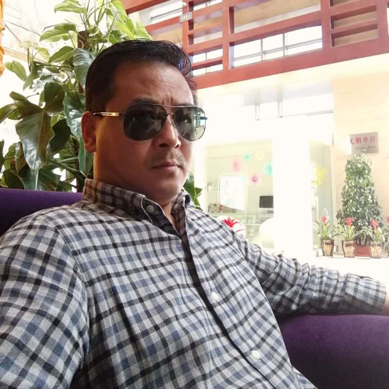 雪豹的第一张照片--兰州相亲服务中心