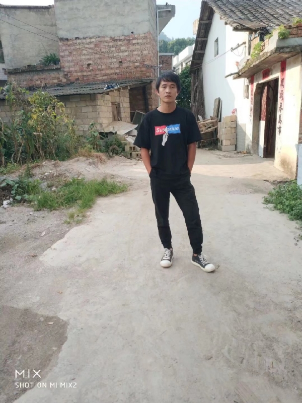 活活该的第一张照片--兰州相亲服务中心