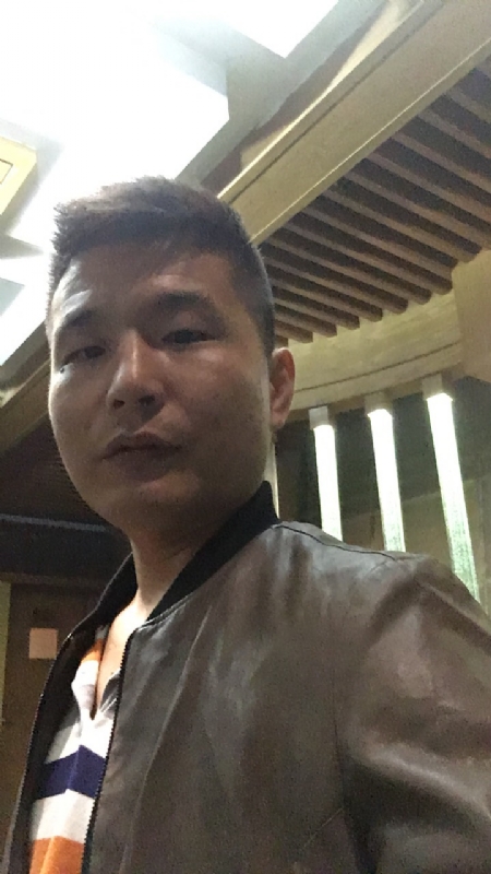 古月的第三张照片--兰州相亲服务中心