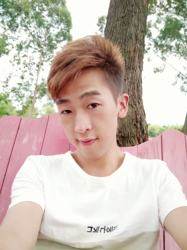 一觉睡到小时候的第二张照片--兰州相亲服务中心