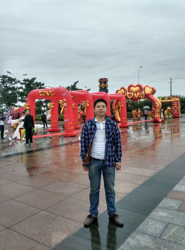 在奋斗的第三张照片--兰州相亲服务中心