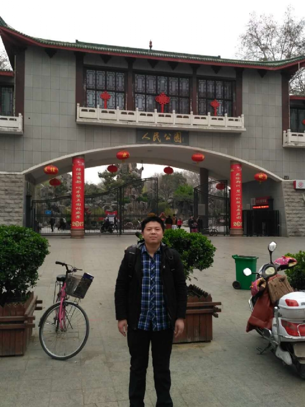 在奋斗的第四张照片--兰州相亲服务中心