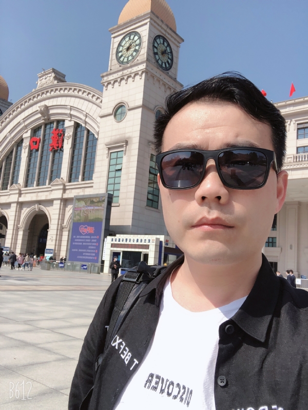 楚河畔的第一张照片--兰州相亲服务中心