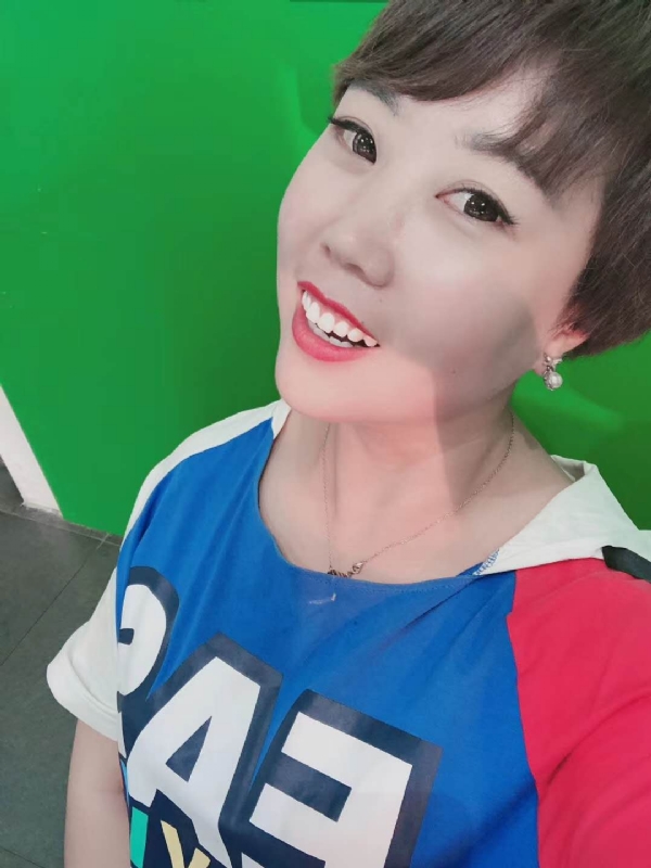 青青子衿的第一张照片--兰州相亲服务中心