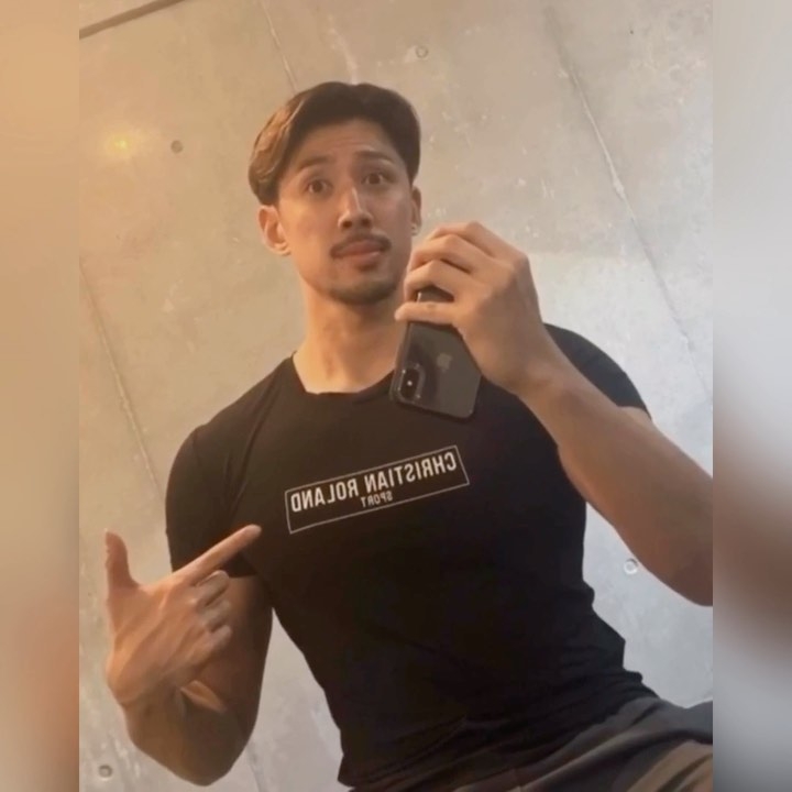 迎风而上的第一张照片--兰州相亲服务中心