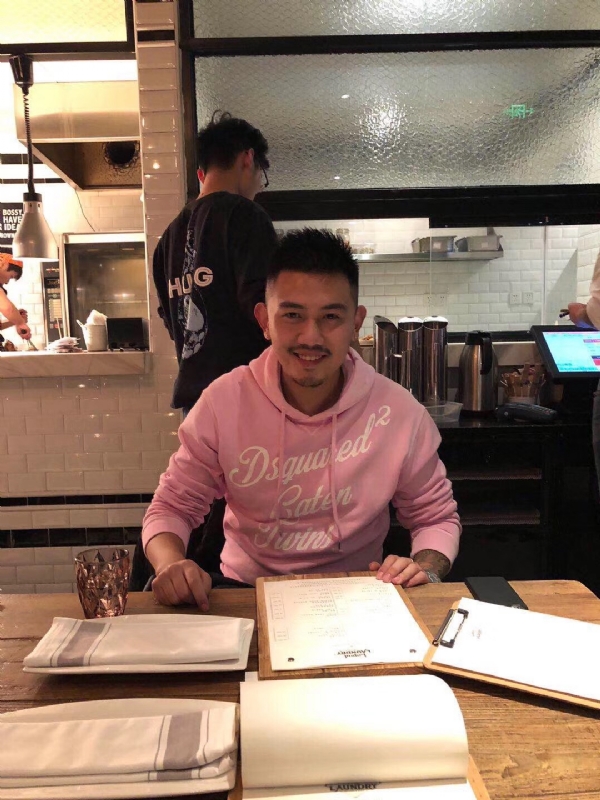 雪云飘的第一张照片--兰州相亲服务中心