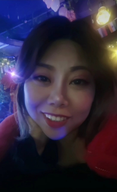 收快递的费仙女的第一张照片--兰州相亲服务中心