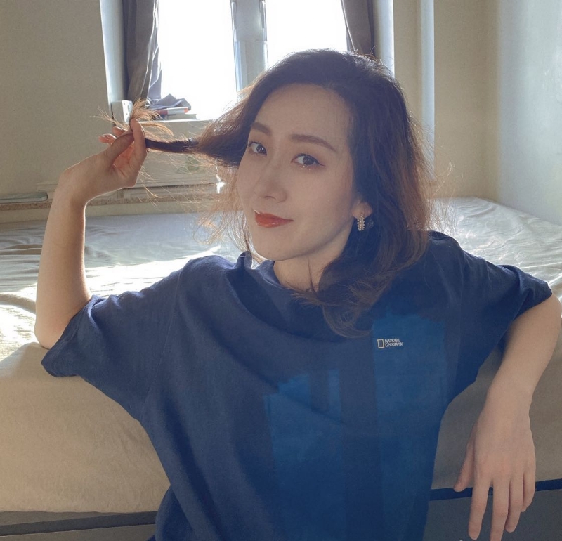 李雯雪的第三张照片--兰州相亲服务中心