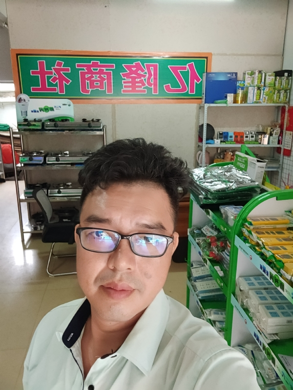 亿隆的第一张照片--兰州相亲服务中心