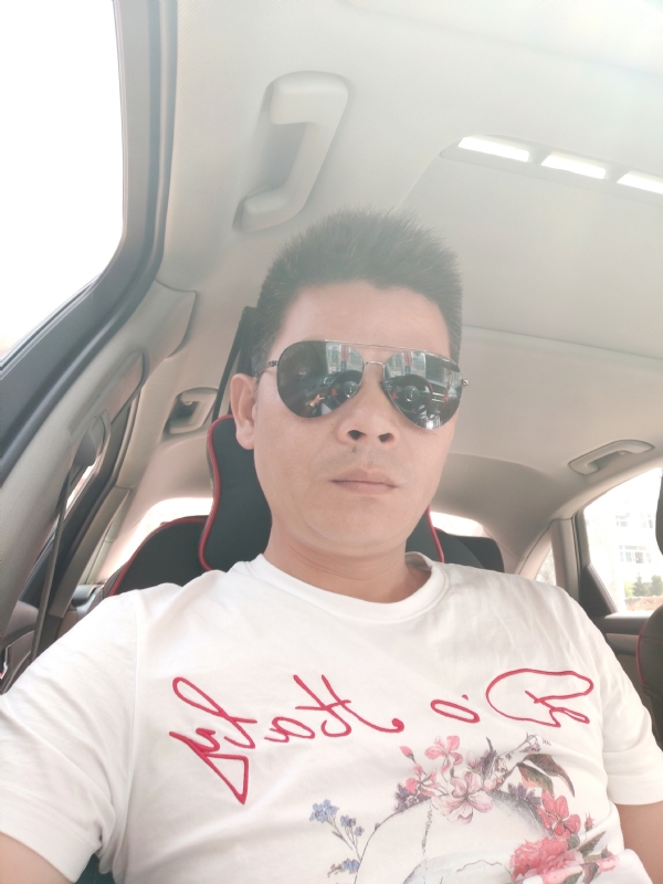 单身已久的第一张照片--兰州相亲服务中心