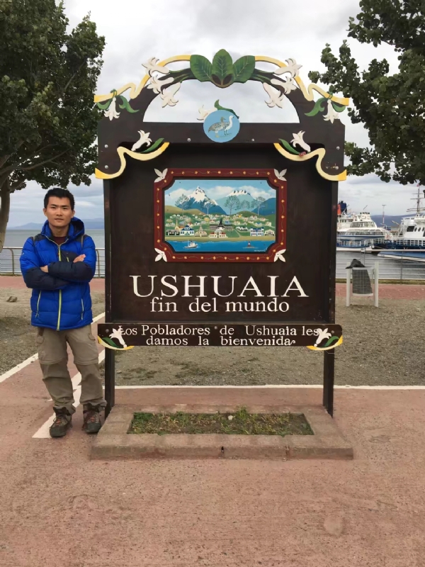 龍少的第一张照片--兰州相亲服务中心