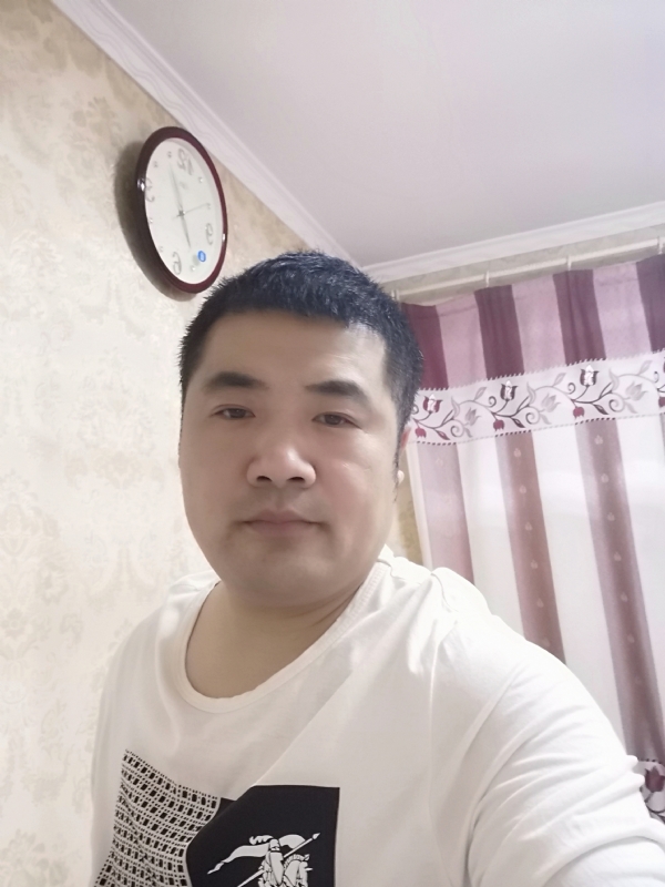 爱你的眼睛的第一张照片--兰州相亲服务中心