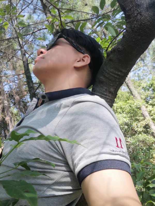 新丁的第一张照片--兰州相亲服务中心