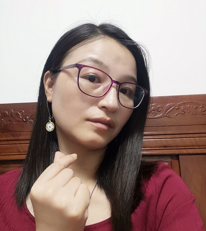 妹叮的第一张照片--兰州相亲服务中心