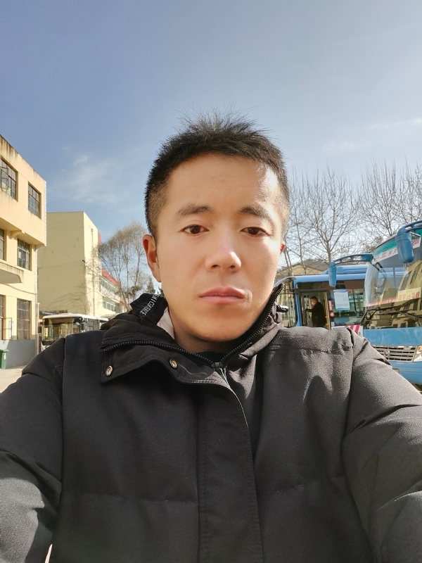 孤独的云的第三张照片--兰州相亲服务中心