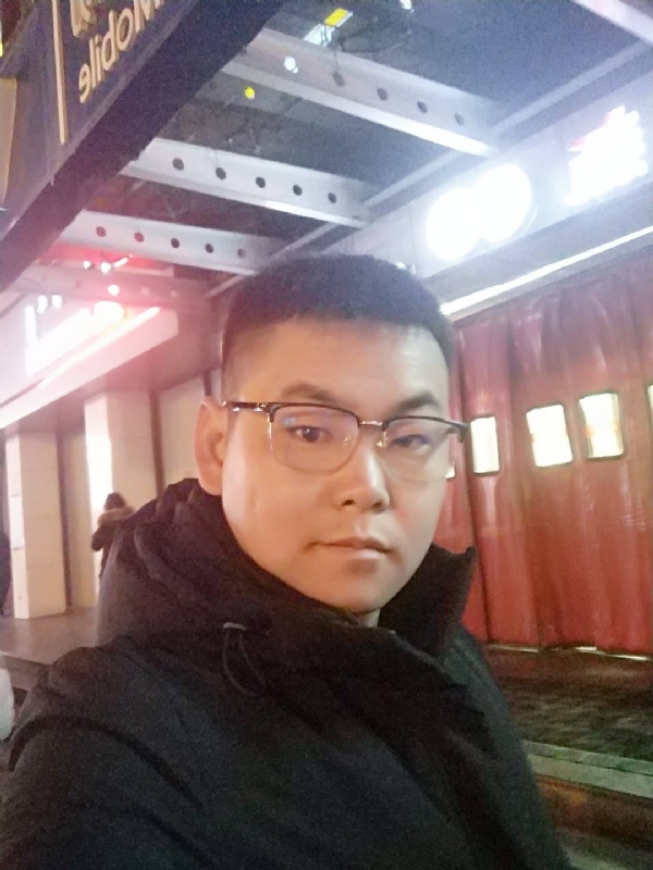 杜跃龙的第二张照片--兰州相亲服务中心