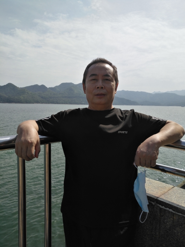 重振雄风的第四张照片--兰州相亲服务中心