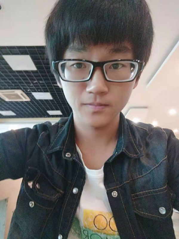 LS书生的第一张照片--兰州相亲服务中心