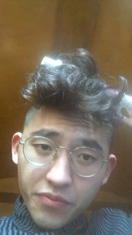 猪有皮的第一张照片--兰州相亲服务中心