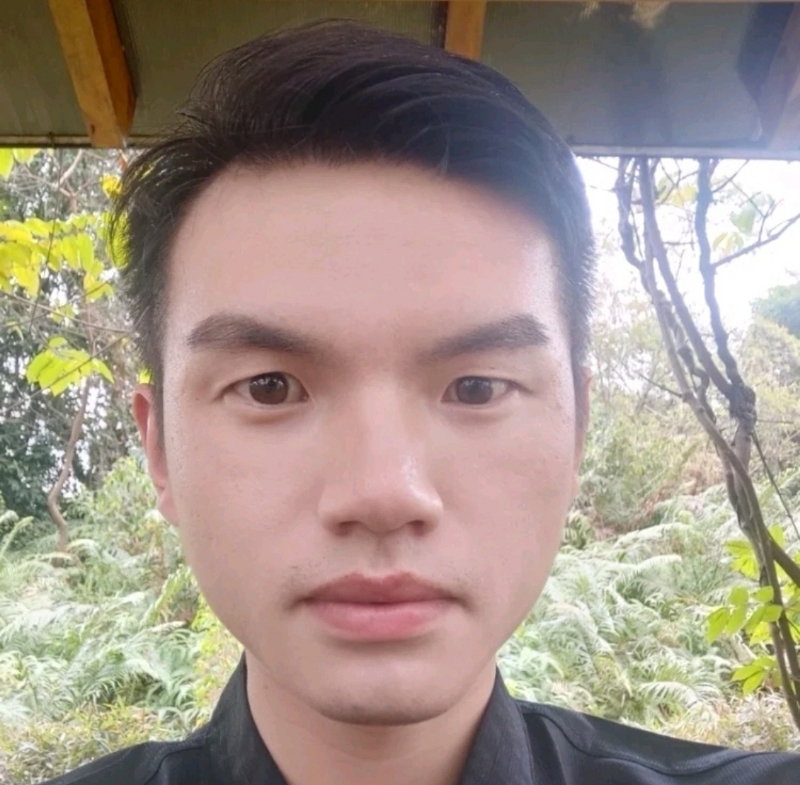 彬彬有礼的第一张照片--兰州相亲服务中心