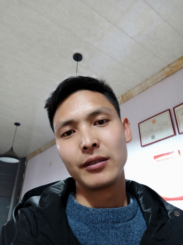 huihui的第一张照片--兰州相亲服务中心