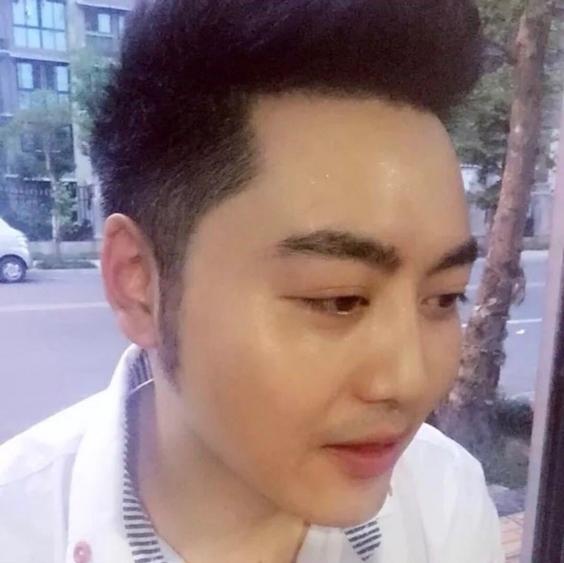 加油吧少年的第一张照片--兰州相亲服务中心