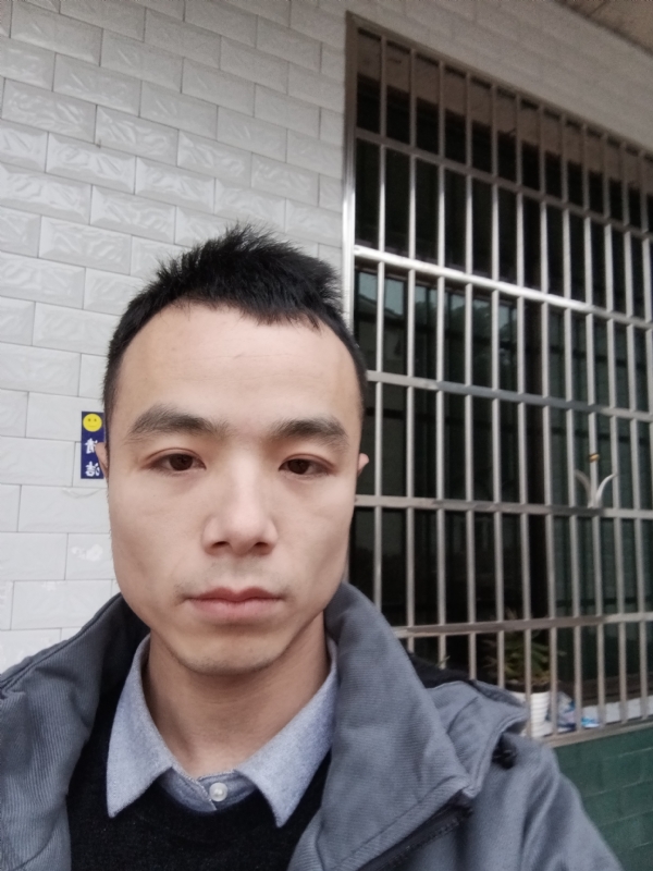 笑得那么开心的第二张照片--兰州相亲服务中心