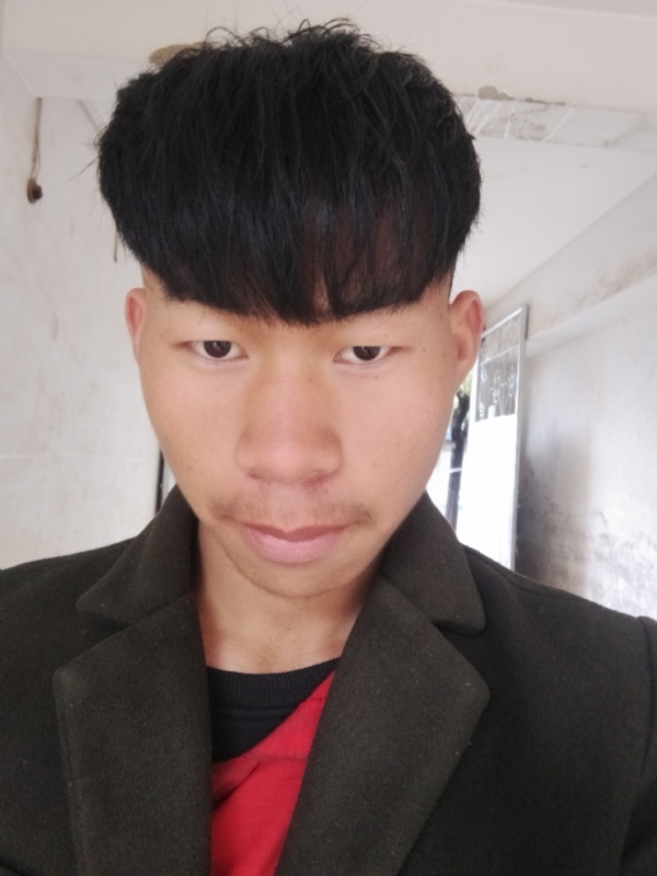 少年不在少的第一张照片--兰州相亲服务中心