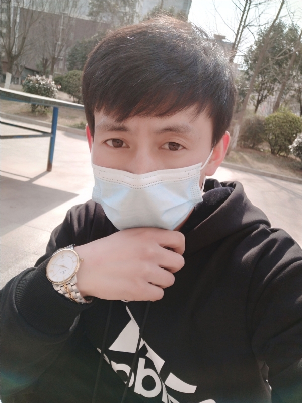 简单的幸福的第一张照片--兰州相亲服务中心